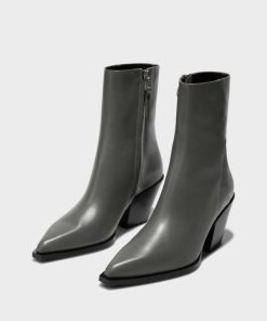 Blairwheatley.shop1b580e0d1d 1